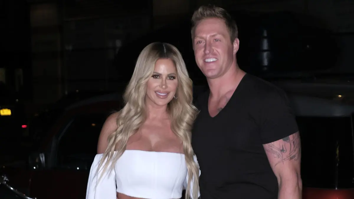March 18, 2018 - New York, New York, United States - Kim Zolciak and Kroy Biermann made an appearance at Watch What Happens Live on March 18 2018 in New York City New York United States PUBLICATIONxINxGERxSUIxAUTxONLY - ZUMAny1_ 20180318_zaf_ny1_026 Copyright: xCurtisxMeansx