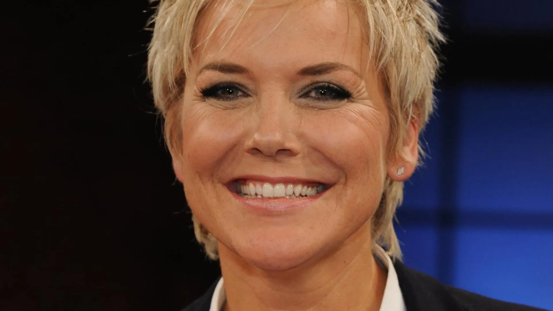 Die Moderatorin Inka Bause zu Gast in der WDR Talkshow Kölner Treff am 06.10.2017 in Köln. *** the Presenter Inca Bause to Guest in the WDR Talk show Cologne Meeting at 06 10 2017 in Cologne
