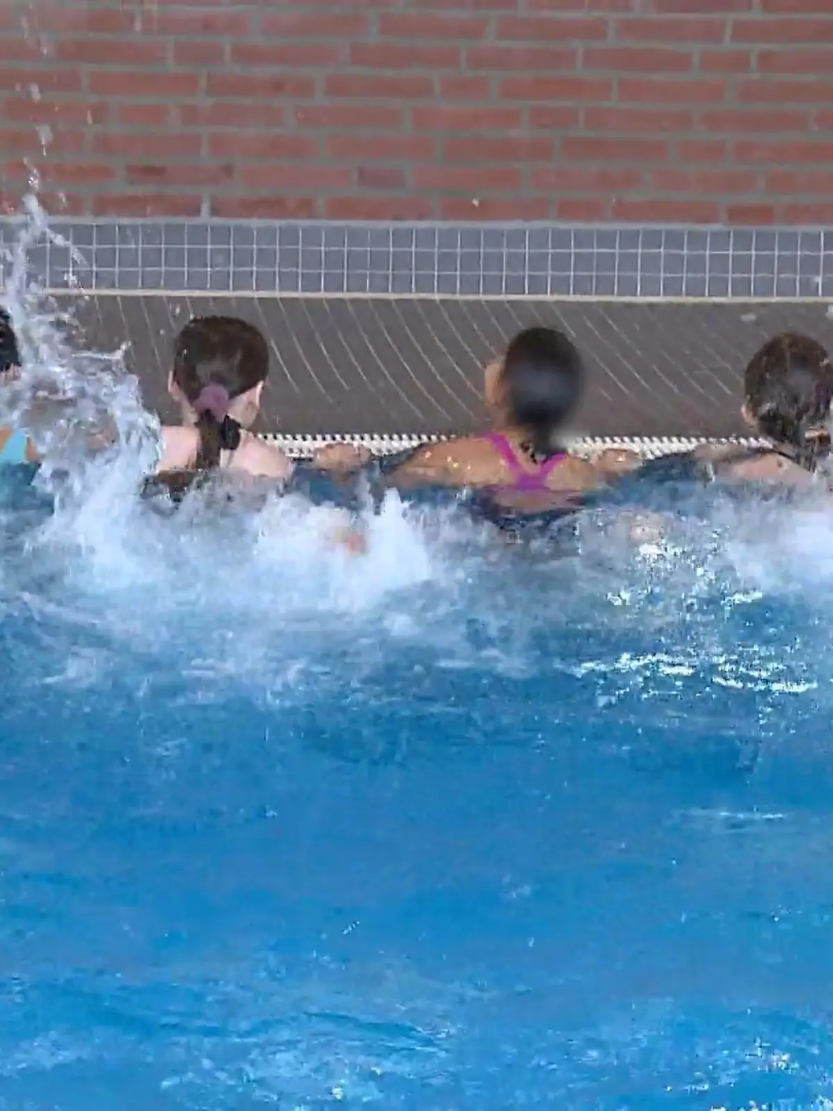 Bild zu: "Münster lernt schwimmen"