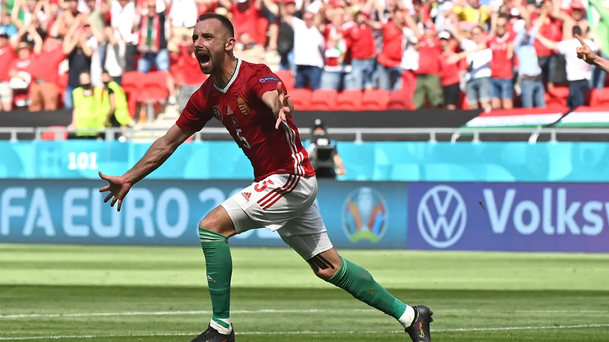 19.06.2021, Ungarn, Budapest: Fußball: EM, Ungarn - Frankreich, Vorrunde, Gruppe F, 2. Spieltag in der Puskas-Arena: Ungarns Attila Fiola bejubelt sein Tor zum 1:0. Foto: Tibor Illyes/EPA Pool/dpa +++ dpa-Bildfunk +++