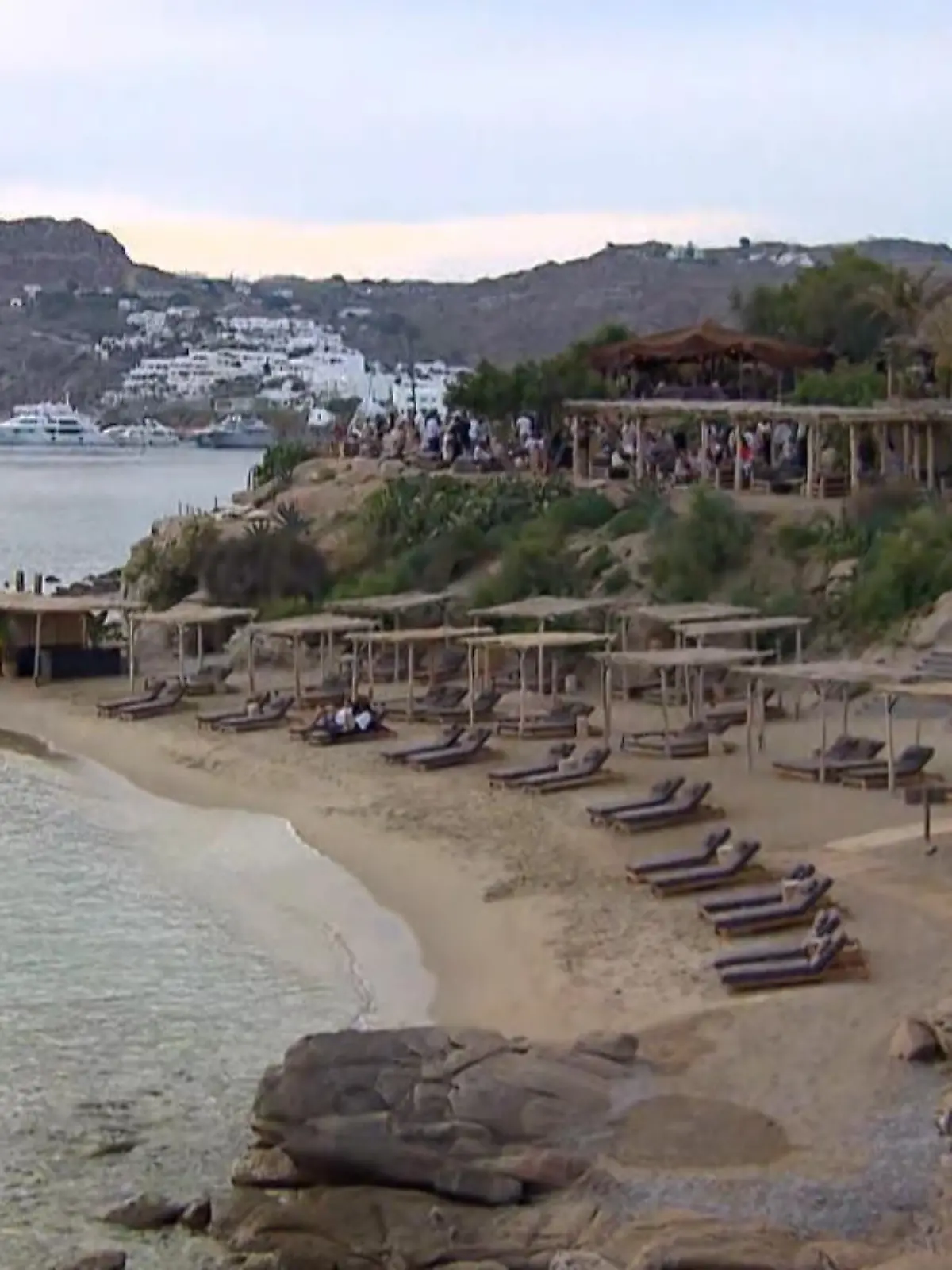 Bild zu: "Warum die Superreichen jetzt hier urlauben"