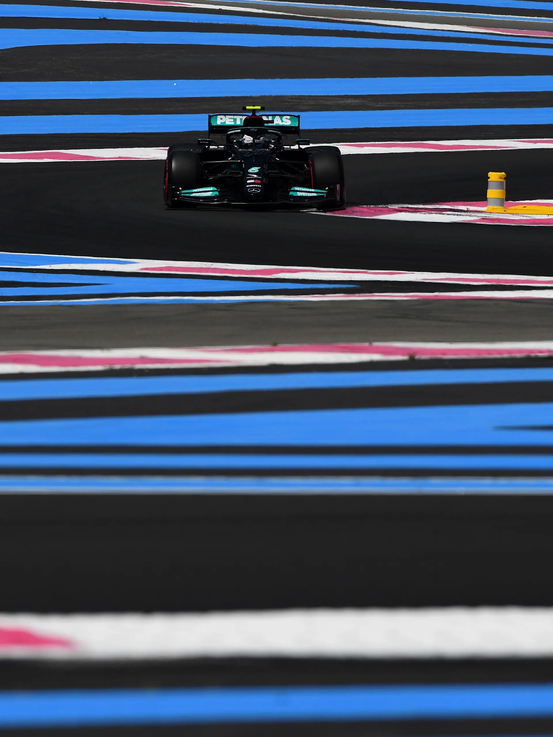 LE CASTELLET, FRANCE - JUNE 18: Valtteri Bottas of Finland driving the (77) Mercedes AMG Petronas F1 Team Mercedes W12 on track during practice ahead of the F1 Grand Prix of France at Circuit Paul Ricard on June 18, 2021 in Le Castellet, France. (Photo by Rudy Carezzevoli/Getty Images)