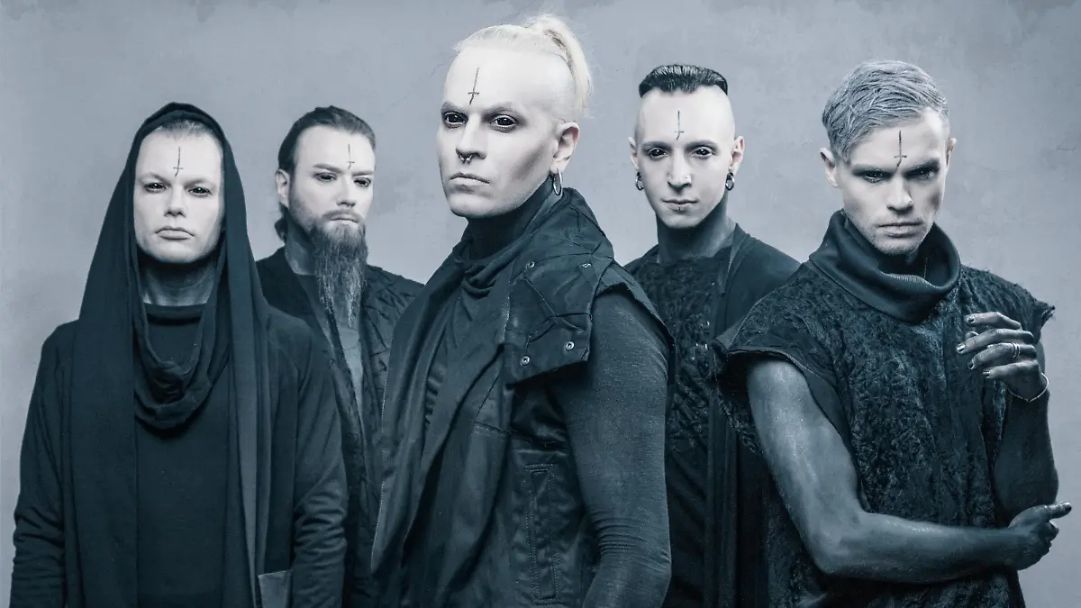 Lord Of The Lost (v. li): Klaas Helmecke, Niklas Kahl, Chris Harms, Gared Dirge, Pi Stoffers (π)
