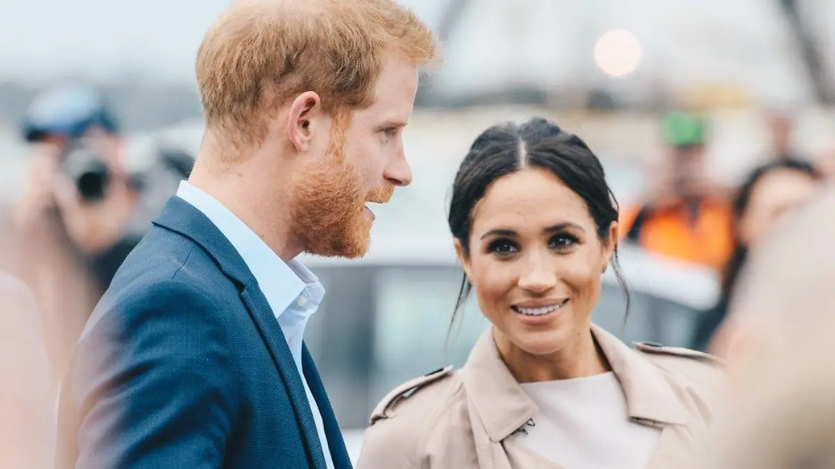 Herzogin Meghan fliegt nicht mit Prinz Harry nach London