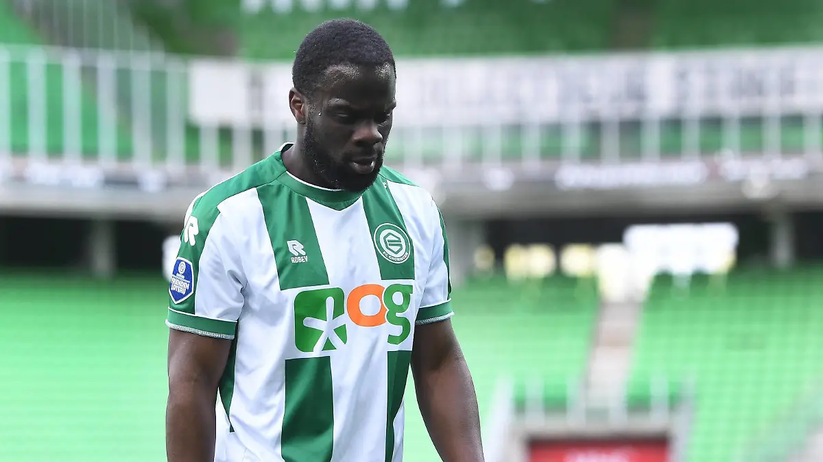GRONINGEN, 25-4-2023, Stadium De Euroborg, Dutch Eredivisie, 2022 / 2023, FC Groningen player Elvis Manu dejected after the match Groningen - NEC 0-1 Groningen - NEC inhaal PUBLICATIONxNOTxINxNED x20688110x Copyright: