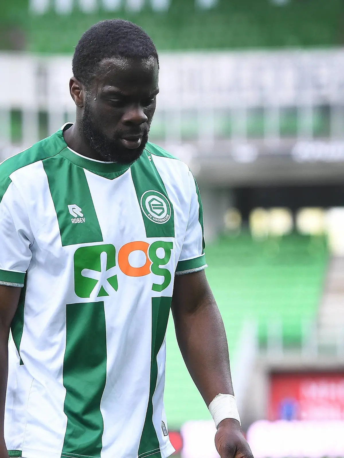 GRONINGEN, 25-4-2023, Stadium De Euroborg, Dutch Eredivisie, 2022 / 2023, FC Groningen player Elvis Manu dejected after the match Groningen - NEC 0-1 Groningen - NEC inhaal PUBLICATIONxNOTxINxNED x20688110x Copyright: