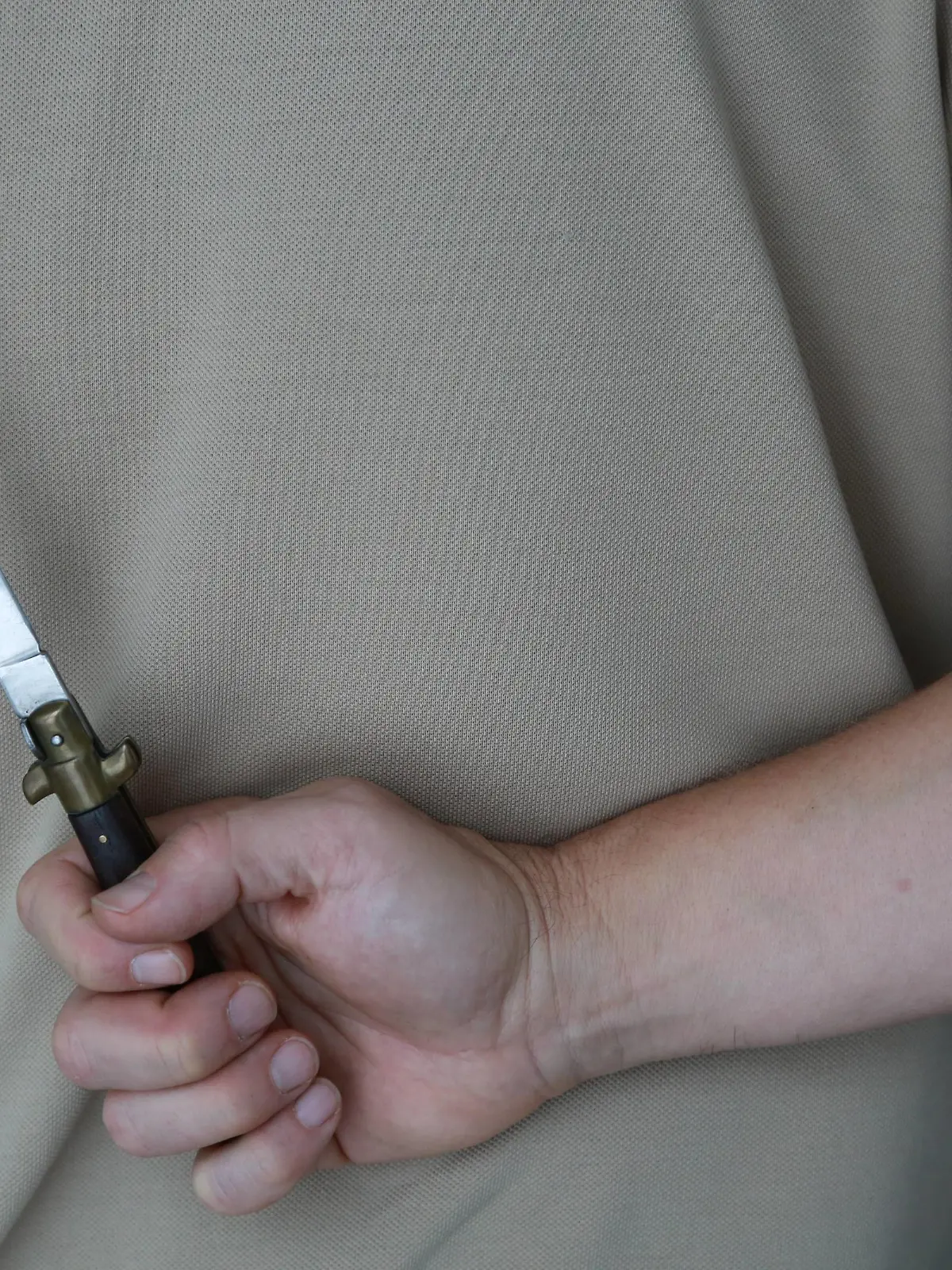 Gewalt, Messer, Messerstecherei Waffenverbot, Körperverletzung, Stichwaffe *** violence knife knife stabbing weapon prohibition bodily injury stabbing weapon  