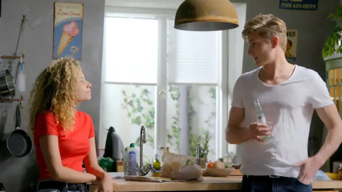 Conor schweigt weiter über seinen Sex mit Cecilia „Unter uns“-Folge vom 21.06.21