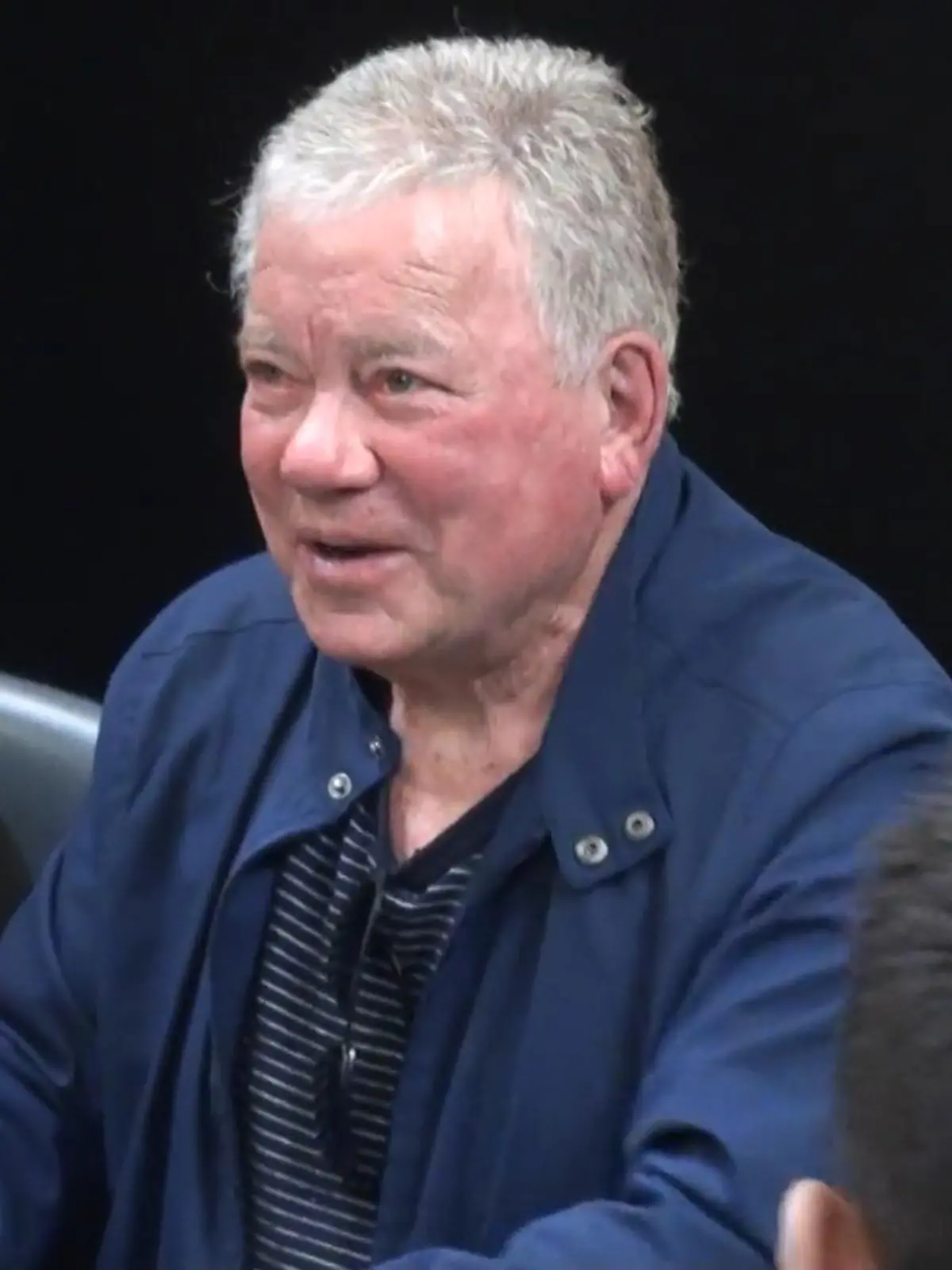 Bild zu: "“Captain Kirk” im Interview"