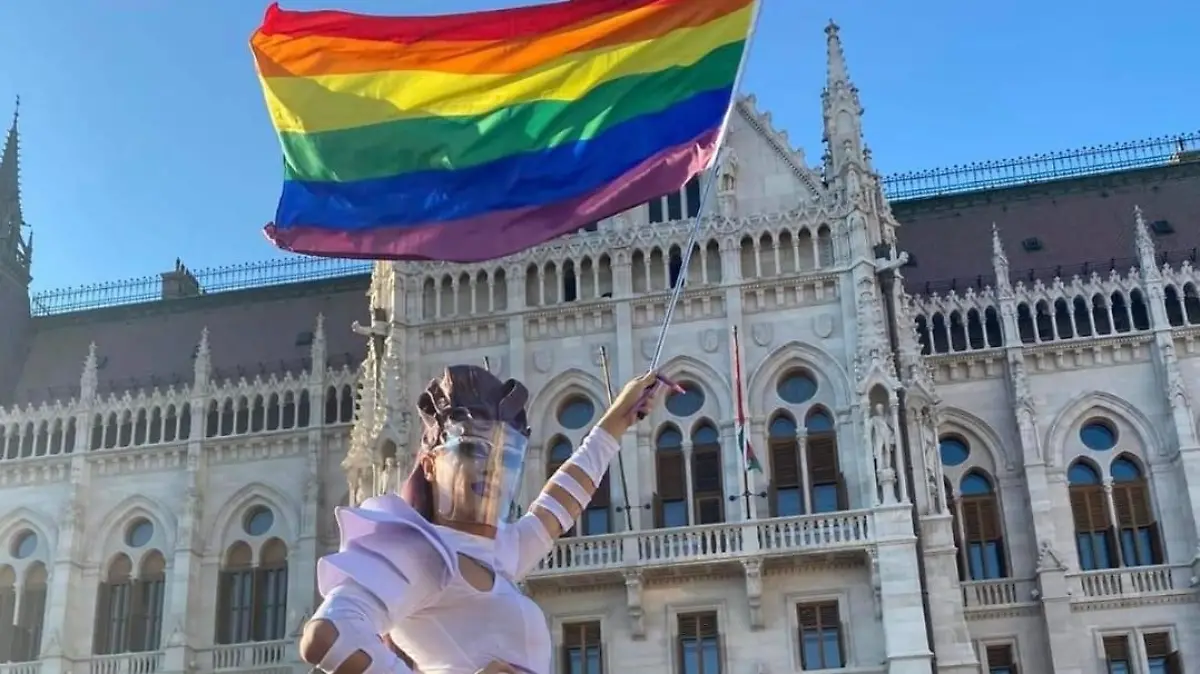 Dragqueen Elona Musk