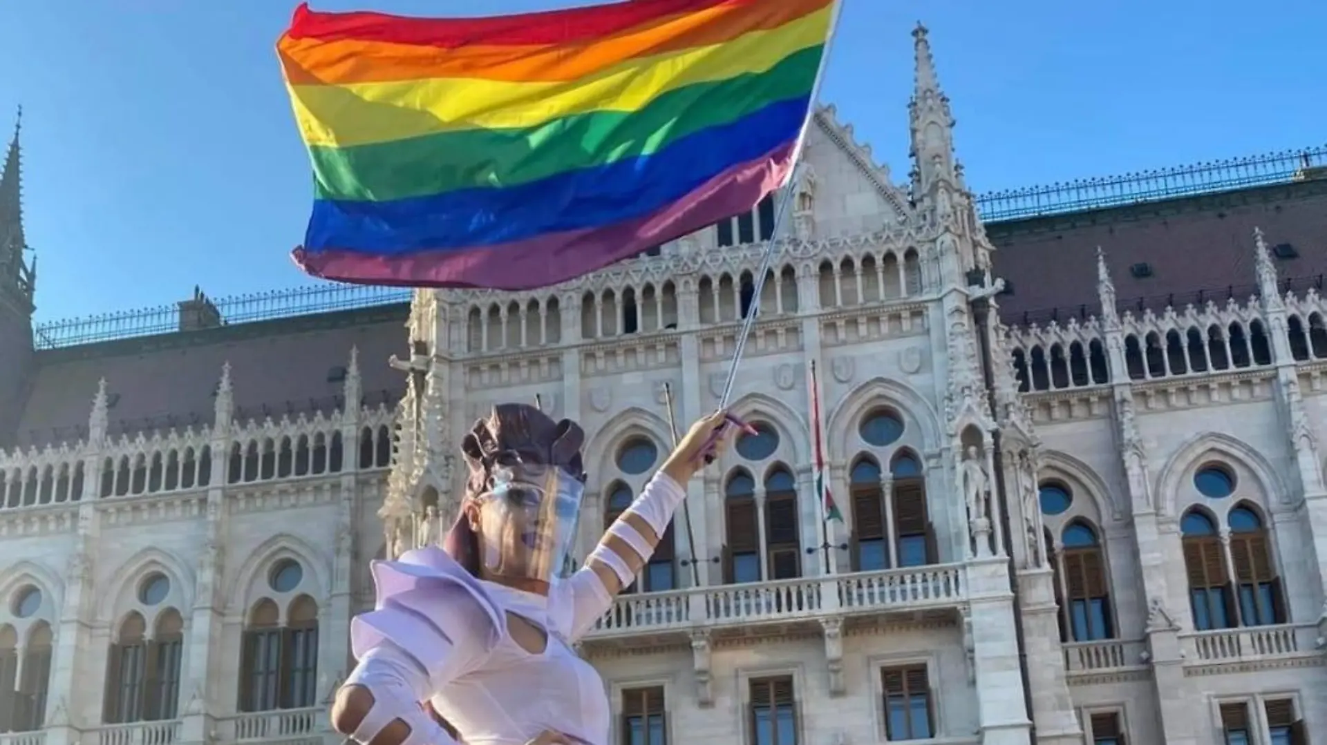 Dragqueen Elona Musk