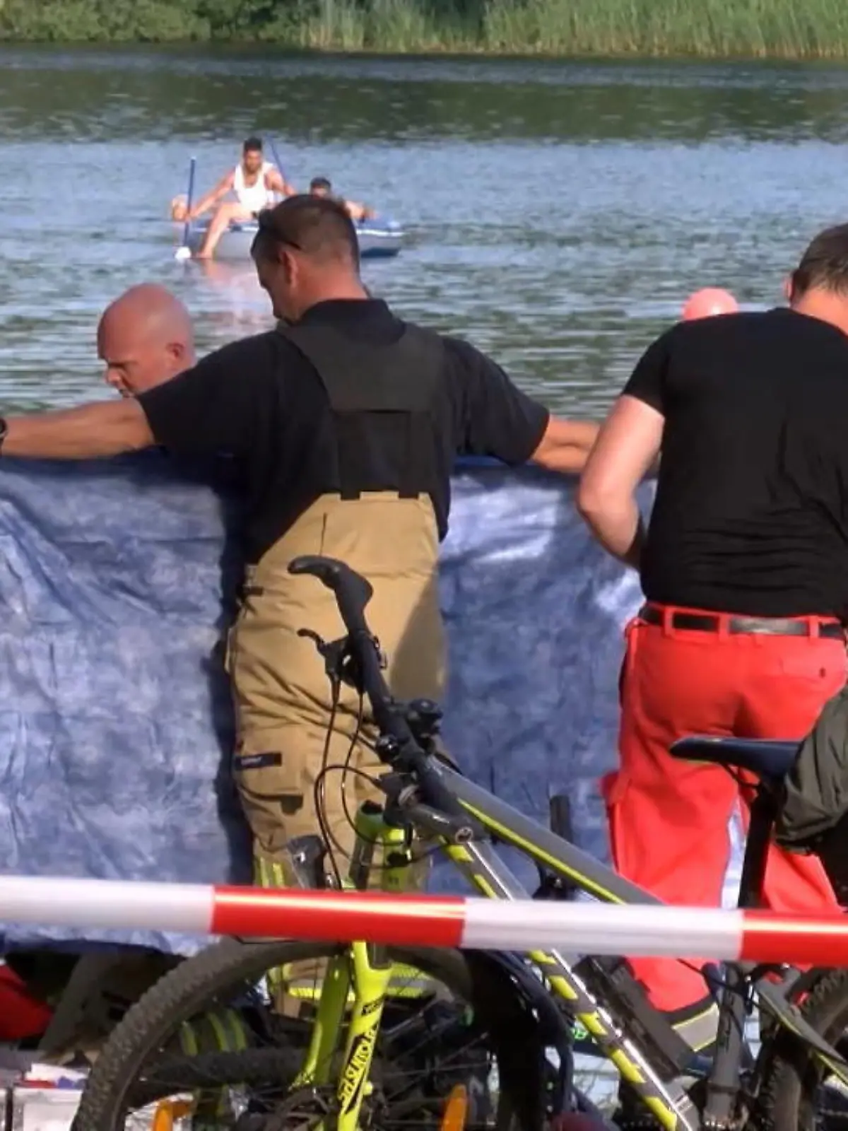 Jugendlicher ertrinkt in Bremer Badesee.