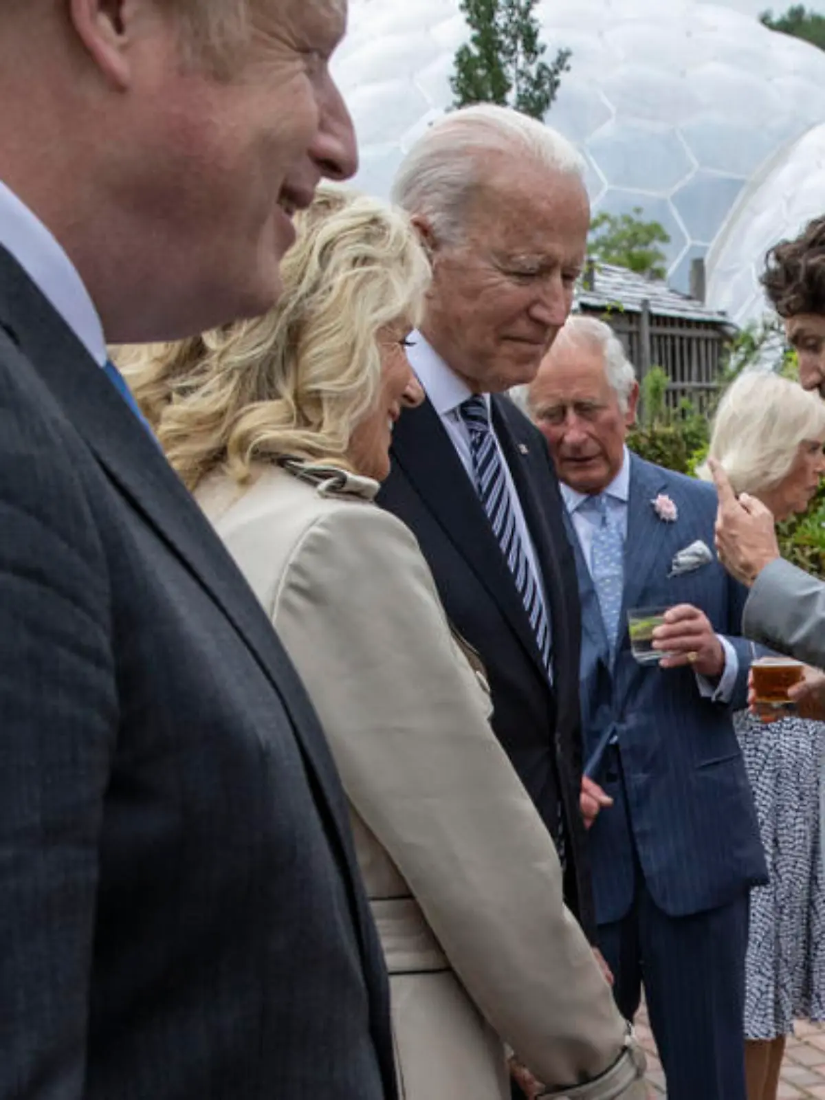 Ein entspannter Abend mit der Queen und US-Präsident Joe Biden