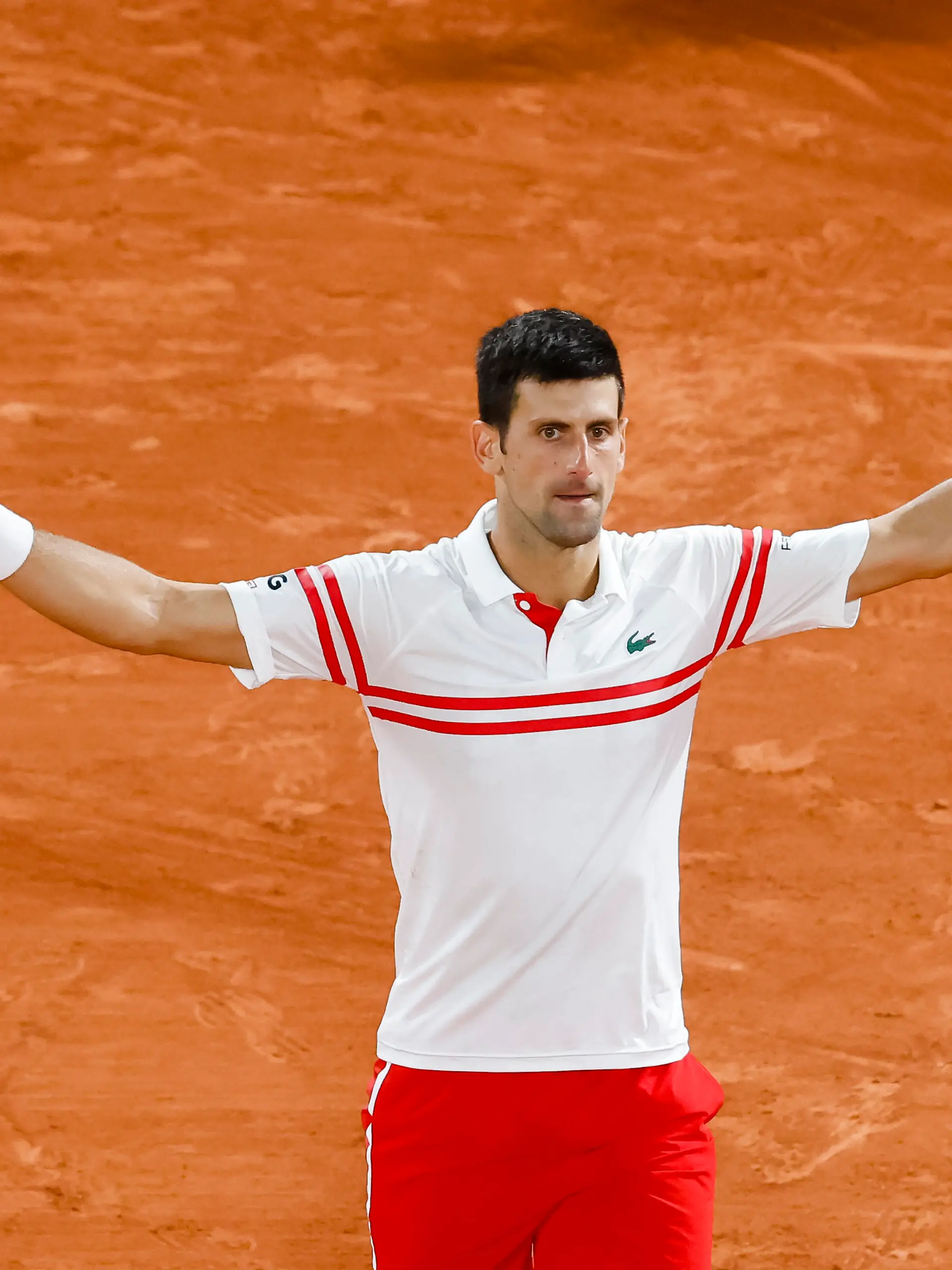 Novak Djokovic schlägt Rafael Nadal im Halbfinale der French Open