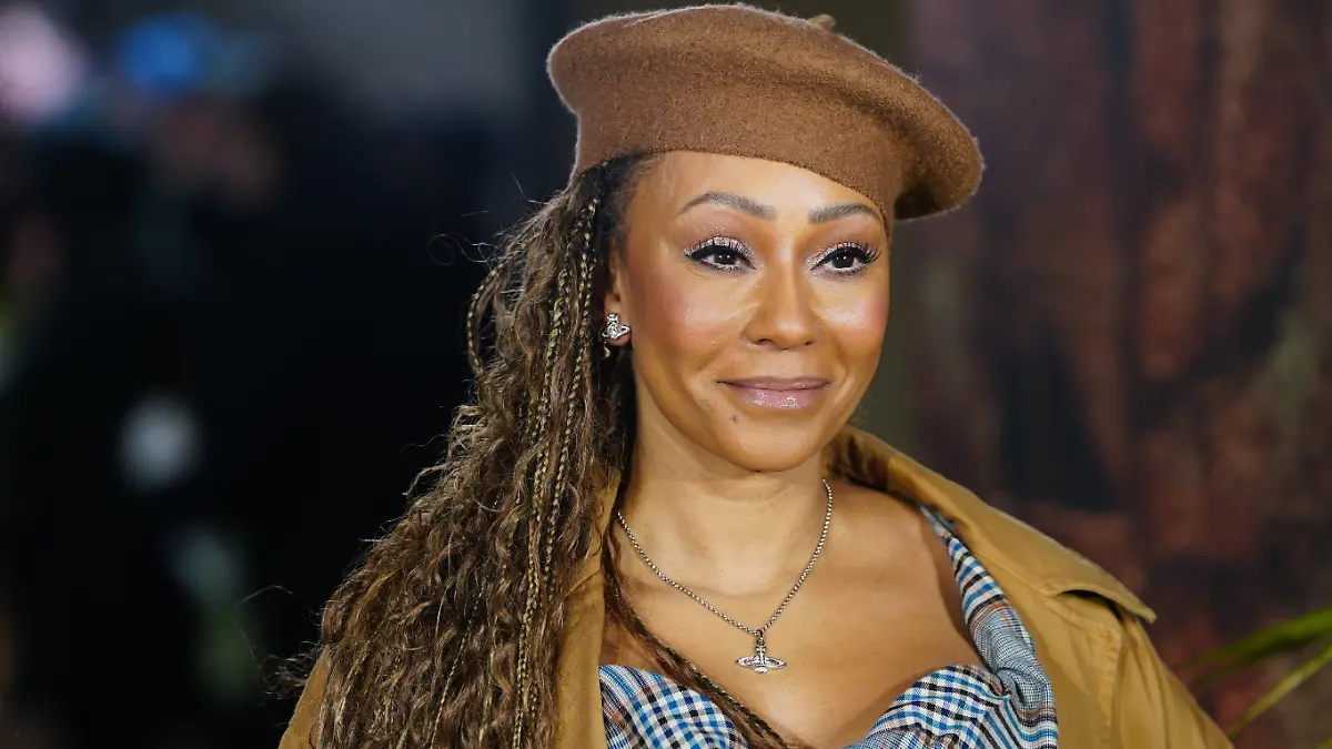Mel B auf dem roten Teppich.
