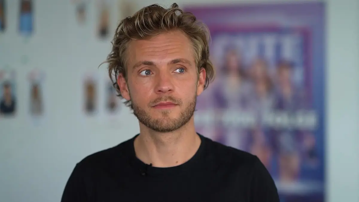 Niklas Osterloh legt eine GZSZ-Pause ein Kurze Auszeit vom Kolle-Kiez
