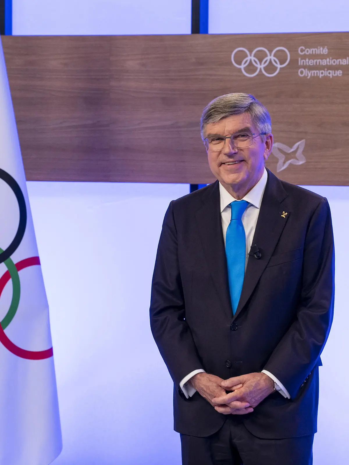 International Olympic Committee President Thomas Bach announces the  IOC Refugee Team members for Tokyo 2020 in Lausanne, Switzerland, June 8, 2021. Greg Martin/IOC/Handout via REUTERS THIS IMAGE HAS BEEN SUPPLIED BY A THIRD PARTY. NO RESALES. NO ARCHIVES