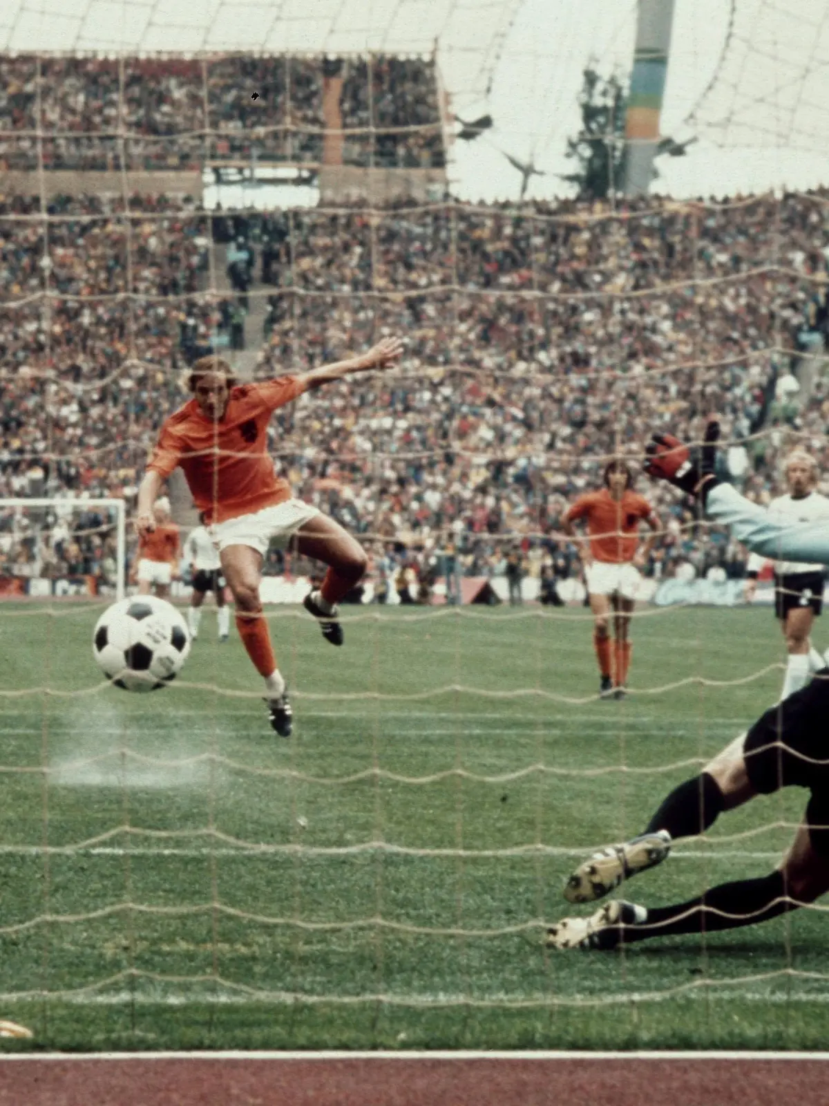 Johan Neeskens ließ Sepp Maier 1974 im WM-Finale vom Punkt keine Chance