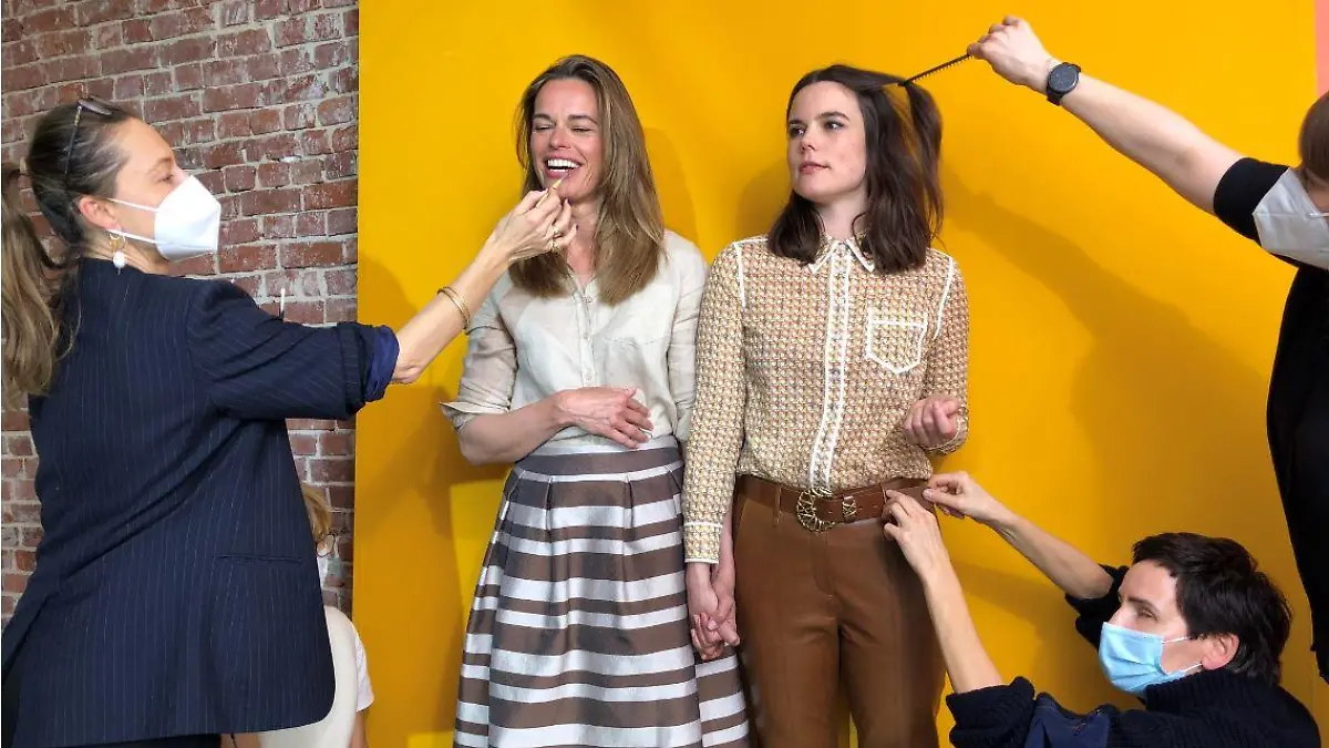Professionelles Styling sind Susanne Böhm und Linda Mürtz auf von RTL Nord gewohnt, aber nicht so.