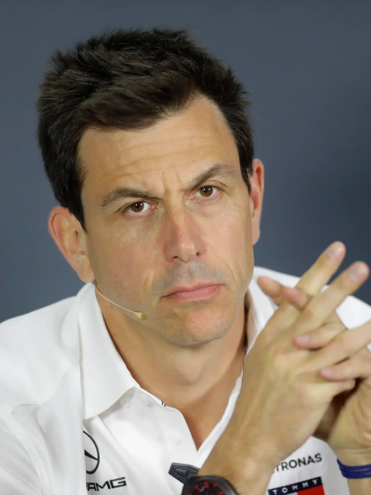 ARCHIV - 26.04.2019, Aserbaidschan, Baku: Motorsport: Formel-1-Weltmeisterschaft, Grand Prix von Aserbaidschan, Freies Training. Mercedes-Teamchef Toto Wolff spricht während einer Pressekonferenz. (Zur dpa: Bluff oder Nachholbedarf? - Für Verstappen bleibt Mercedes Favorit) Foto: Sergei Grits/AP/dpa +++ dpa-Bildfunk +++
