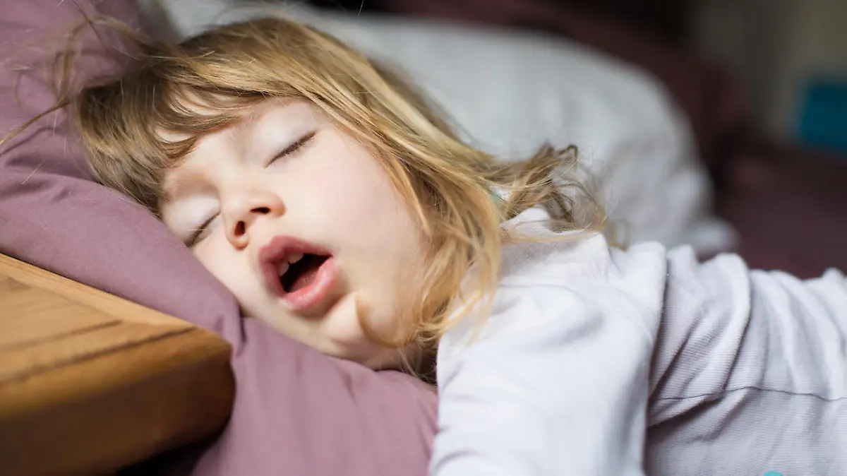 Wenn Kinder schnarchen: Sieht süß aus und hört sich niedlich an - kann aber äußerst ungesund sein.
