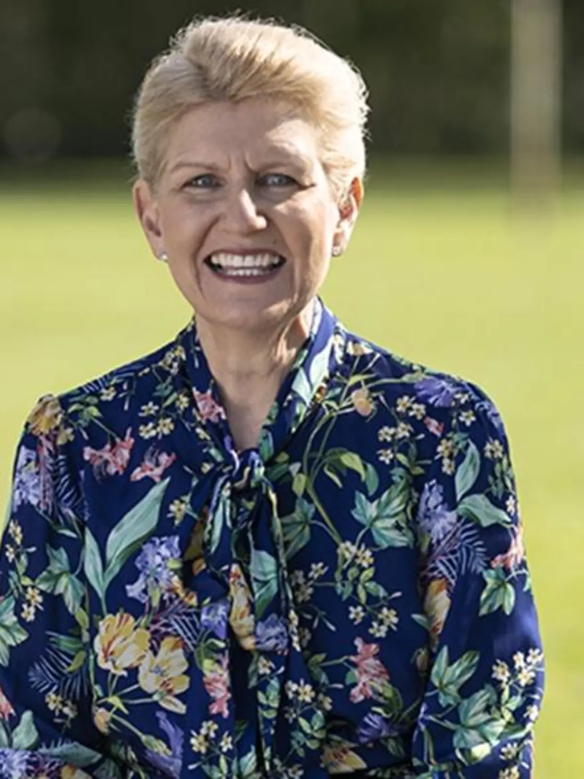 Debbie Hewitt wird ab Januar 2022 FA-Präsidentin