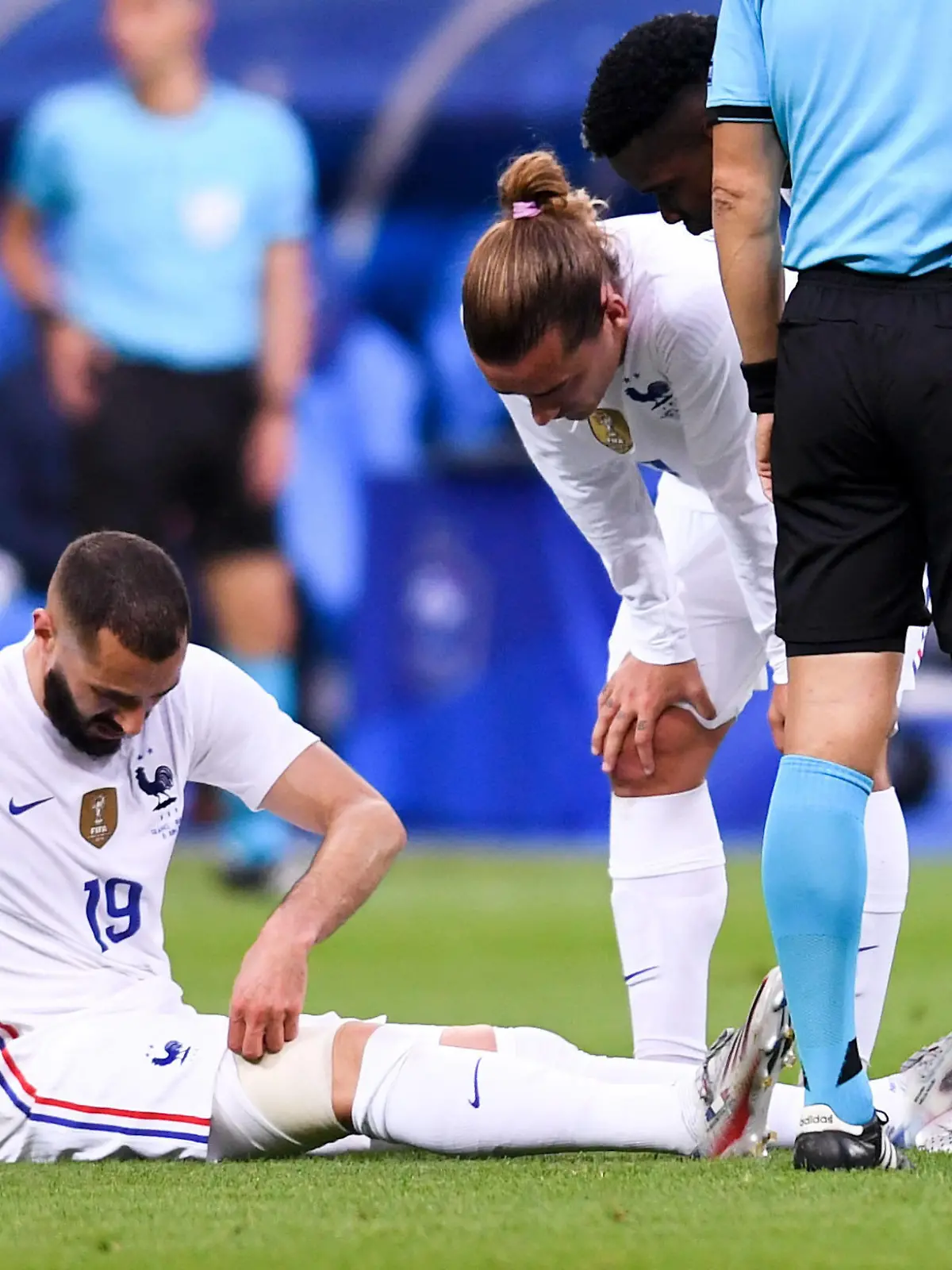 19 KARIM BENZEMA FRA - BLESSURE - DECEPTION - FAIR PLAY FOOTBALL : France vs Bulgarie - Match Amical - Preparation UEFA EURO, EM, Europameisterschaft,Fussball 2020 - 08/06/2021 FEP/Panoramic PUBLICATIONxNOTxINxFRAxITAxBEL 