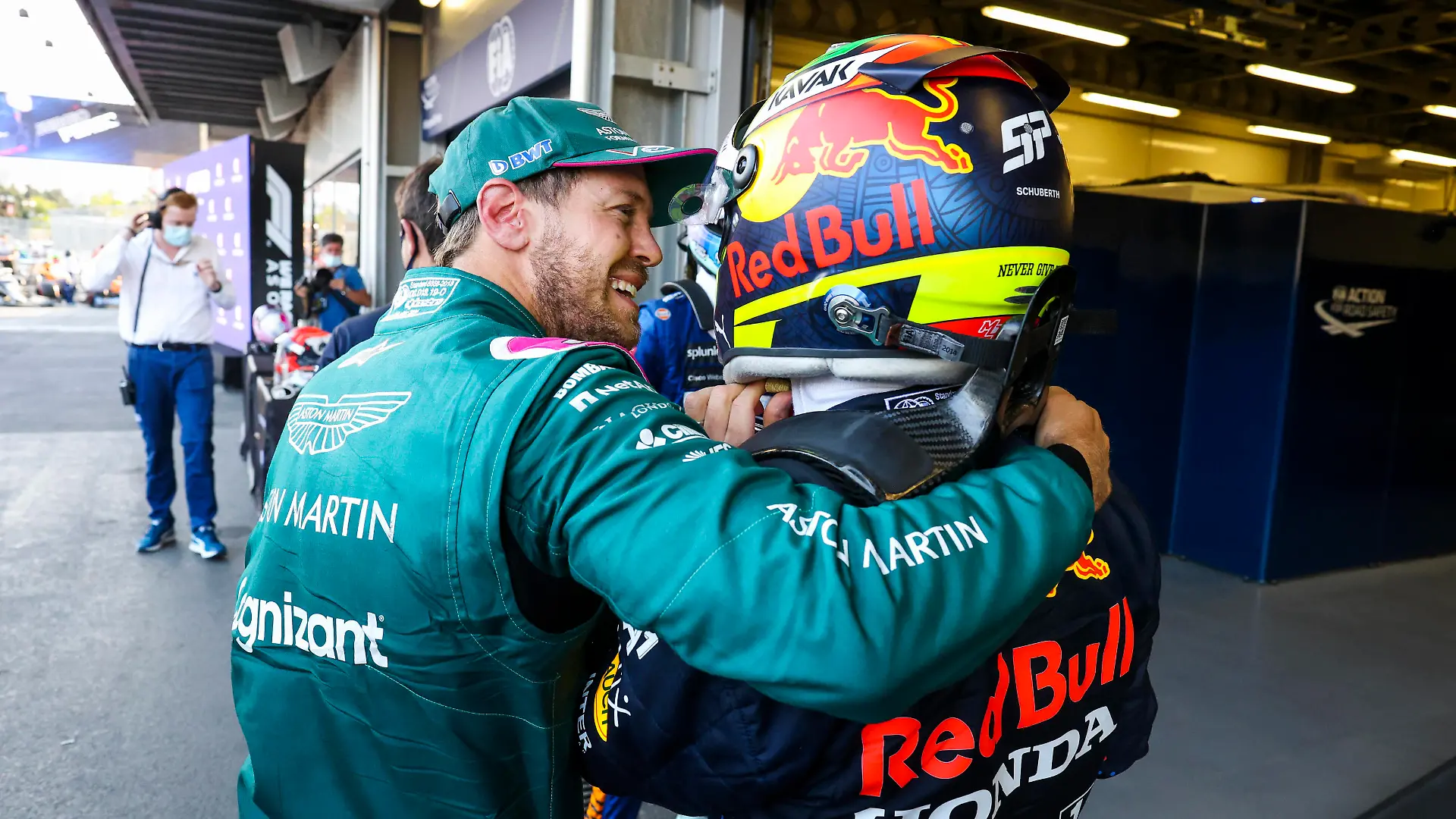 5 Sebastian Vettel GER, Aston Martin Cognizant F1 Team, 11 Sergio Perez MEX, Red Bull Racing, F1 Grand Prix of Azerbaijan at Baku City Circuit on June 6, 2021 in Baku, Azerbaijan. Photo by HOCH ZWEI Baku Azerbaijan *** 5 Sebastian Vettel GER, Aston Martin Cognizant F1 Team , 11 Sergio Perez MEX, Red Bull Racing , F1 Grand Prix of Azerbaijan at Baku City Circuit on June 6, 2021 in Baku, Azerbaijan Photo by HOCH ZWEI Baku Azerbaijan