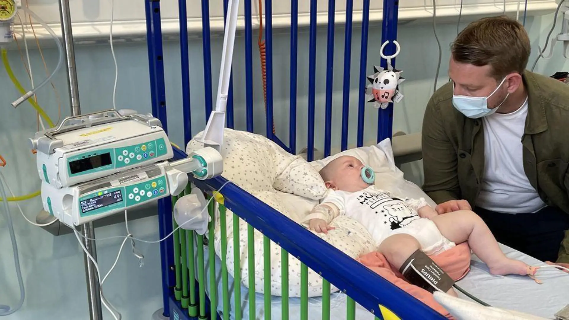 Der fünf Monate alte Arthur Morgan erhielt Ende Mai die rettende Zolgensma-Infusion.
