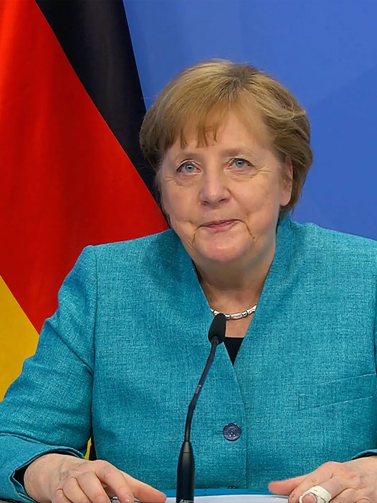 Deutschland, Berlin , 19.05.2021 PK-Merkel zum Ruecktritt von Bundesfamilienministerin Franziska Giffey Foto: Bundeskanzlerin Angela Merkel bei der Presseerklaerung digitale Fotos der Uebertragung PK-Merkel zum Ruecktritt von Bundesfamilienministerin Franziska Giffey *** Germany, Berlin , 19 05 2021 PK Merkel on the resignation of Federal Minister for Family Affairs Franziska Giffey Photo Federal Chancellor Angela Merkel at the press conference digital photos of the broadcast PK Merkel on the resignation of Federal Minister for Family Affairs Franziska Giffey 