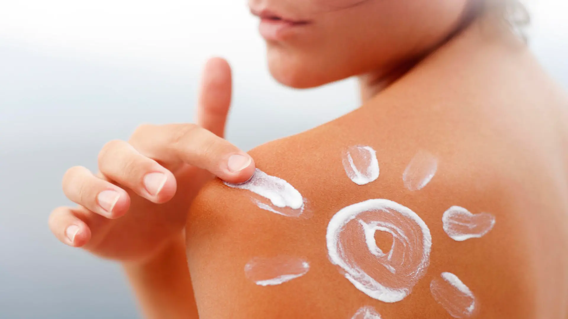 Sonnencreme kann das Wasser belasten
