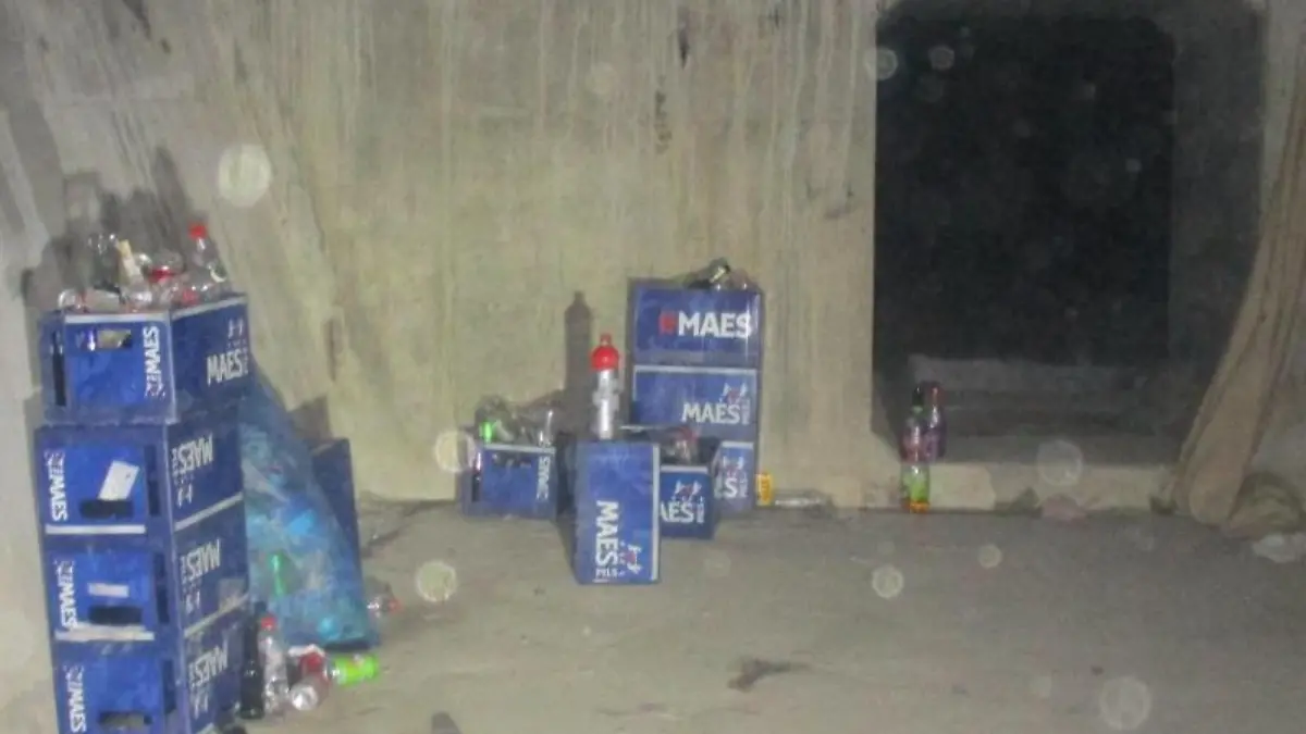 Illegale Party in Hohlraum der Autobahn 4