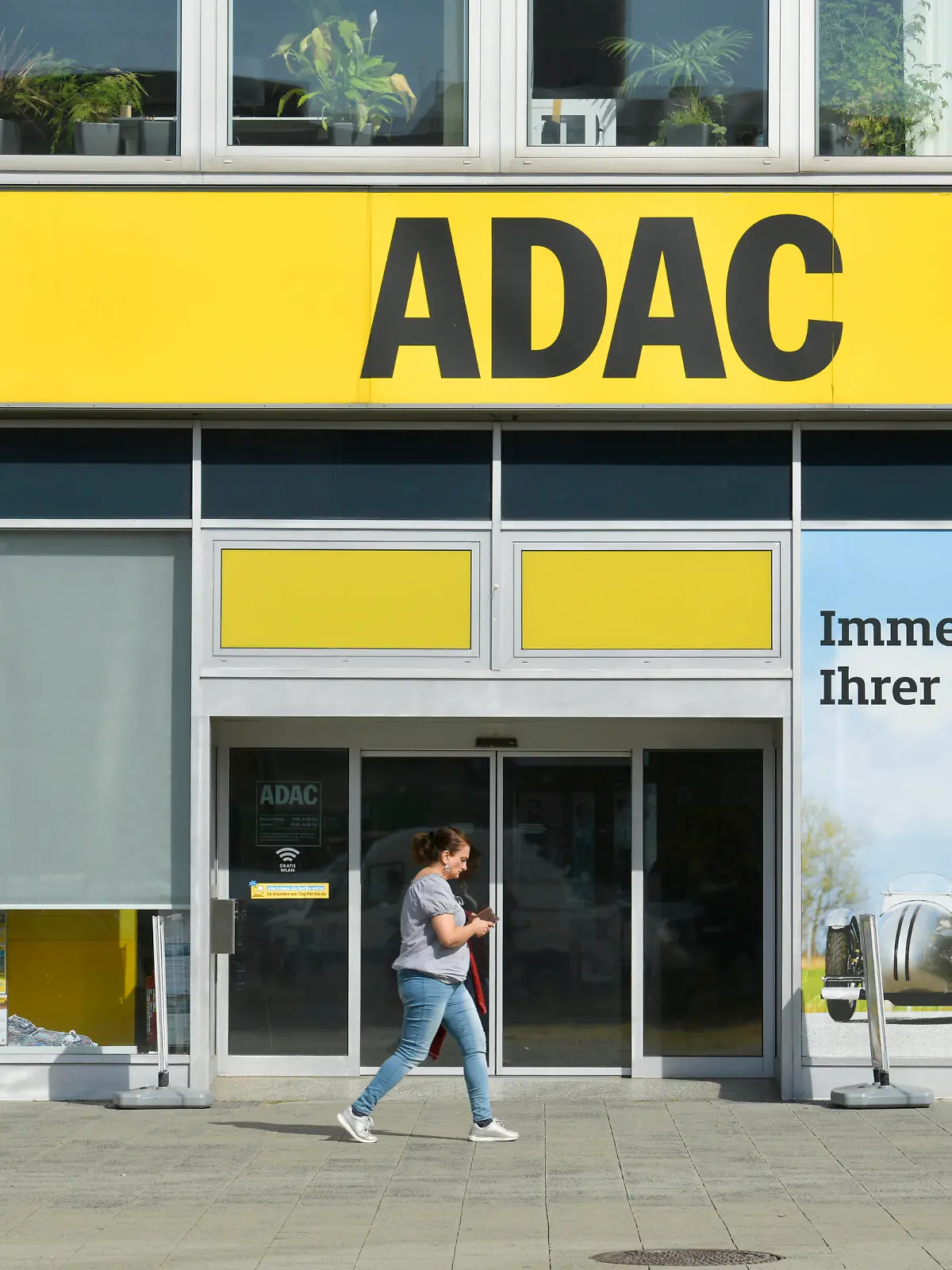  ADAC Geschäftsstelle, Alexanderstraße, Mitte, Berlin, Deutschland *** ADAC Office, Alexanderstraße, Mitte, Berlin, Germany