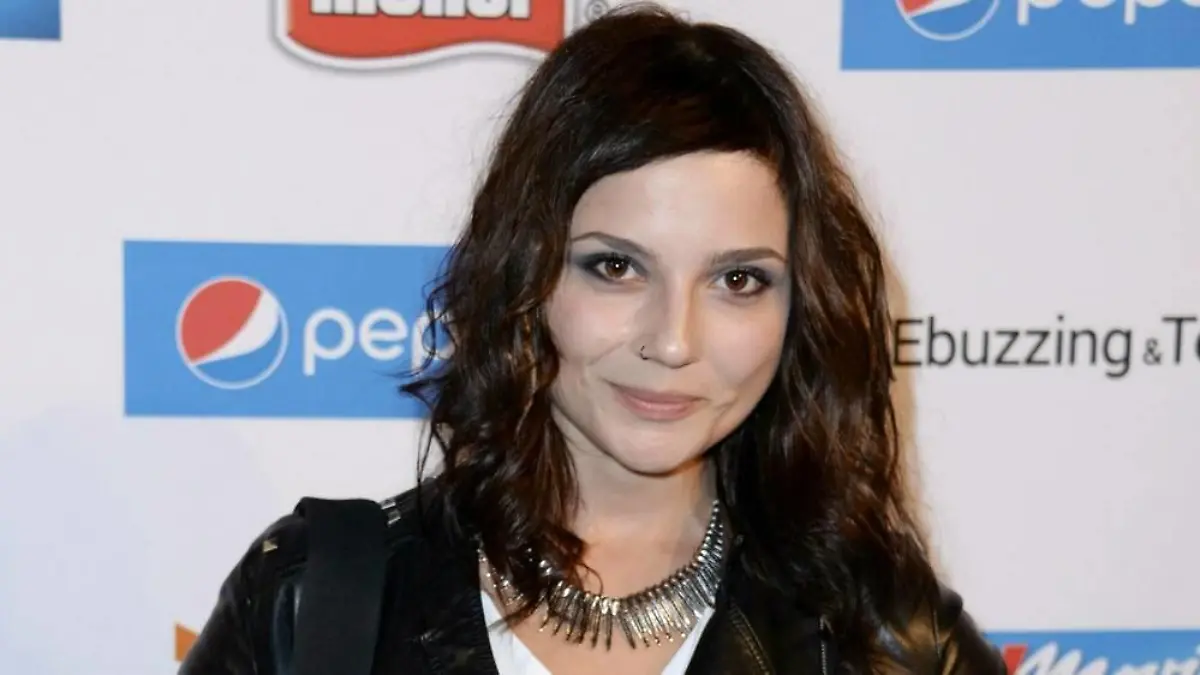 "GZSZ"-Stars gratulieren Linda Marlen Runge zur Schwangerschaft