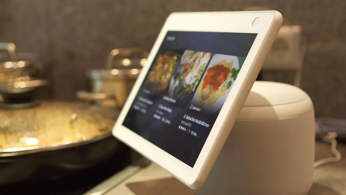 Echo Show 10 Seitenblick