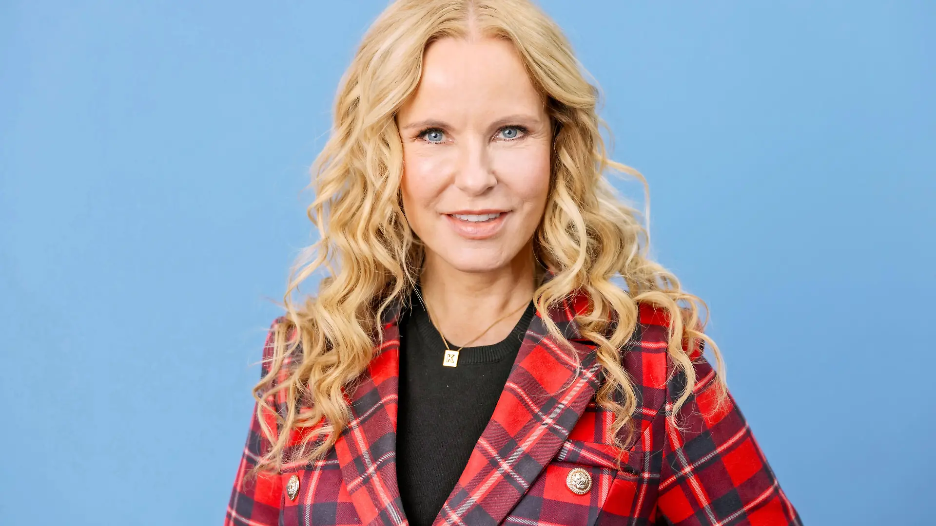 MDR - Riverboat. Moderatorin Katja Burkard anläßlich der Aufzeichnung der MDR - Talkshow Riverboat am 30.10.2019 im Studio 3 der Mediacity Leipzig. 20191030SFL0101 *** MDR Riverboat presenter Katja Burkard on the occasion of the recording of the MDR talk show Riverboat on 30 10 2019 at Studio 3 of Mediacity Leipzig 20191030SFL0101