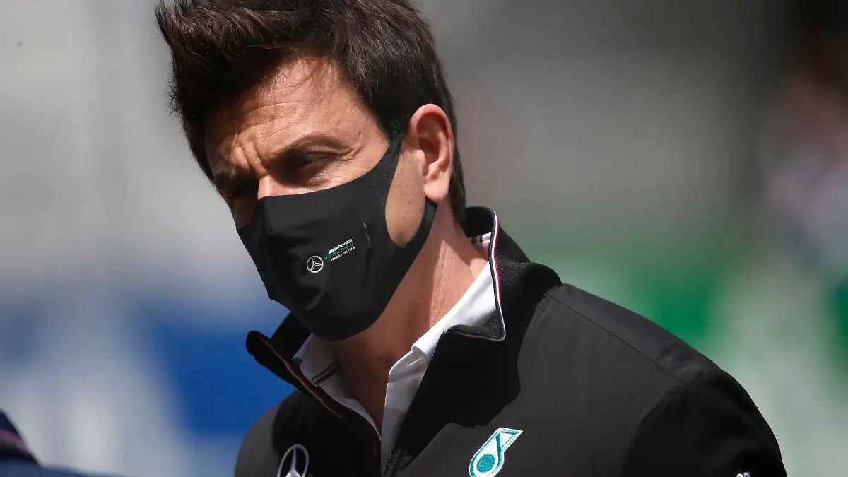 Formula 1 2021: Portuguese GP ALGARVE INTERNATIONAL CIRCUIT, PORTUGAL - MAY 02: Toto Wolff, Team Principal and CEO, Mercedes AMG during the Portuguese GP at Algarve International Circuit on Sunday May 02, 2021 in Portimao, Portugal. Photo by Zak Mauger / LAT Images Images PUBLICATIONxINxGERxSUIxAUTxHUNxONLY GP2103_133523_56I4375