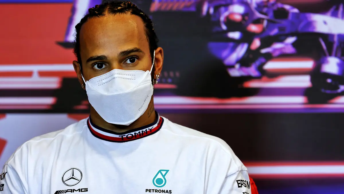 BAKU, AZERBAIJAN - JUNE 05: Second placed qualifier Lewis Hamilton of Great Britain and Mercedes GP talks in a press conference after qualifying ahead of the F1 Grand Prix of Azerbaijan at Baku City Circuit on June 05, 2021 in Baku, Azerbaijan. (Photo by XPB - Pool/Getty Images)