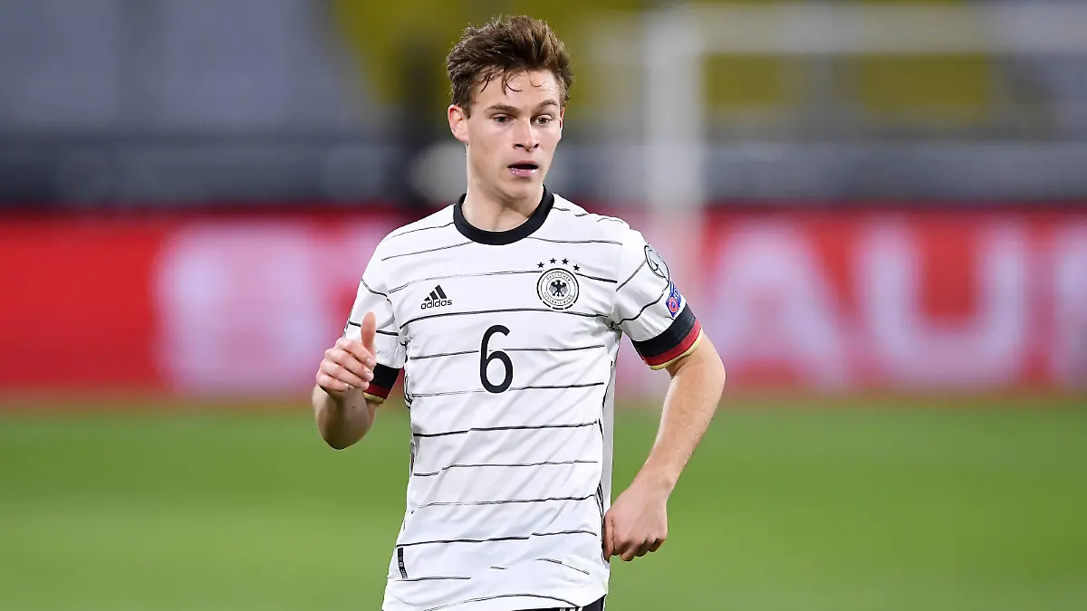 FUSSBALL INTERNATIONAL QUALIFIKATION WM 2022 Katar in Duisburg Gruppe J Deutschland - Nordmazedonien 31.03.2031 Joshua Kimmich Deutschland *** FOOTBALL INTERNATIONAL QUALIFICATION World Cup 2022 Qatar Duisburg Group J Germany North Macedonia 31 03 2031 Joshua Kimmich Germany