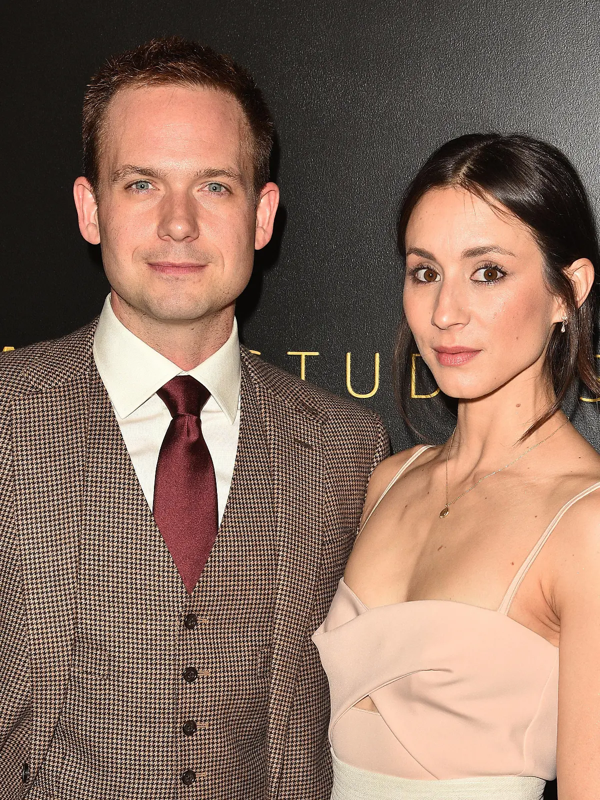 BEVERLY HILLS, CALIFORNIA - JANUARY 05: Patrick J. Adams and Troian Bellisario attend the Amazon Studios Golden Globes After Party at The Beverly Hilton Hotel on January 05, 2020 in Beverly Hills, California. Photo: imageSPACE/MediaPunch PUBLICATIONxINxGERxSUIxAUTxONLY Copyright: ximageSPACEx