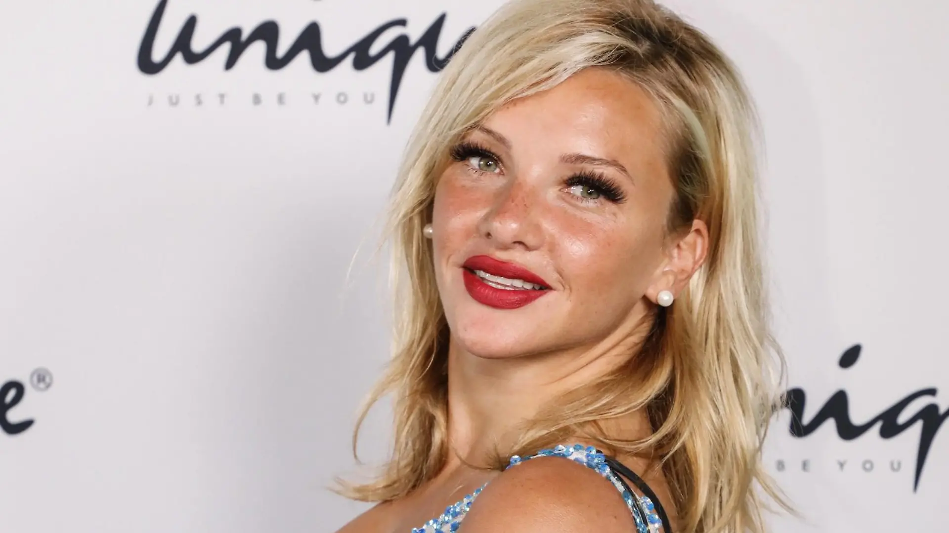 20.07.2019. Düsseldorf. Evelyn Burdecki bei der glamourösen unique Spring/Summer 2020 Fashion Show an Bord der Oceandiva. Düsseldorf An Bord der Oceandiva/Rhein Nordrhein-Westfalen Deutschland *** 20 07 2019 Düsseldorf Evelyn Burdecki at the glamorous unique Spring Summer 2020 Fashion Show on board the Oceandiva Düsseldorf On board the Oceandiva Rhein Nordrhein Westfalen Germany