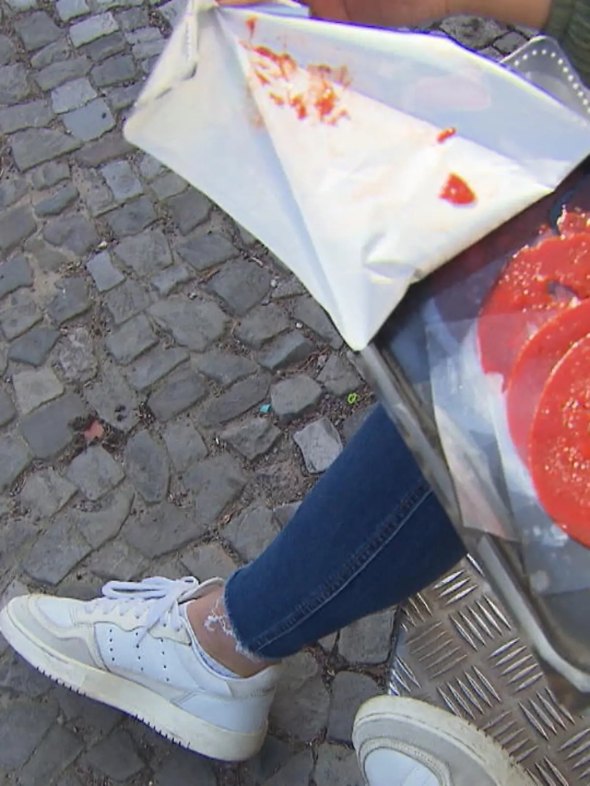 Bild zu: "Ketchup in Scheiben - schmeckt das?"