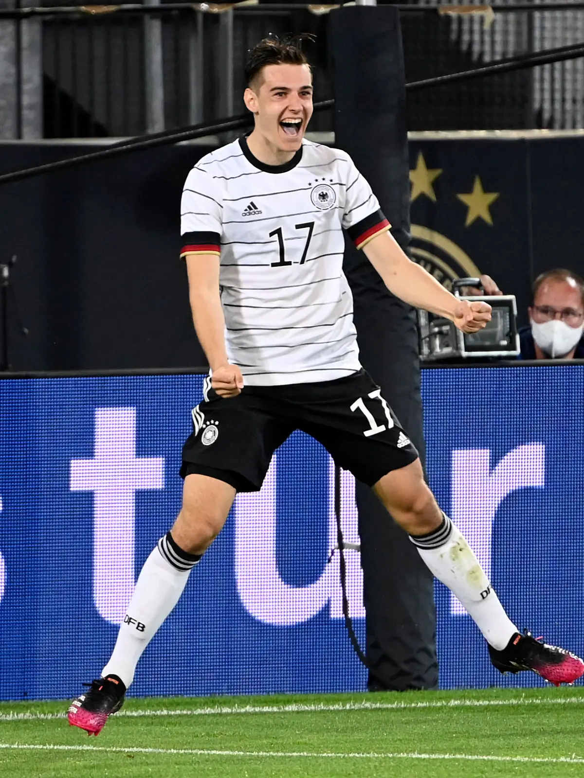 Florian Neuhaus