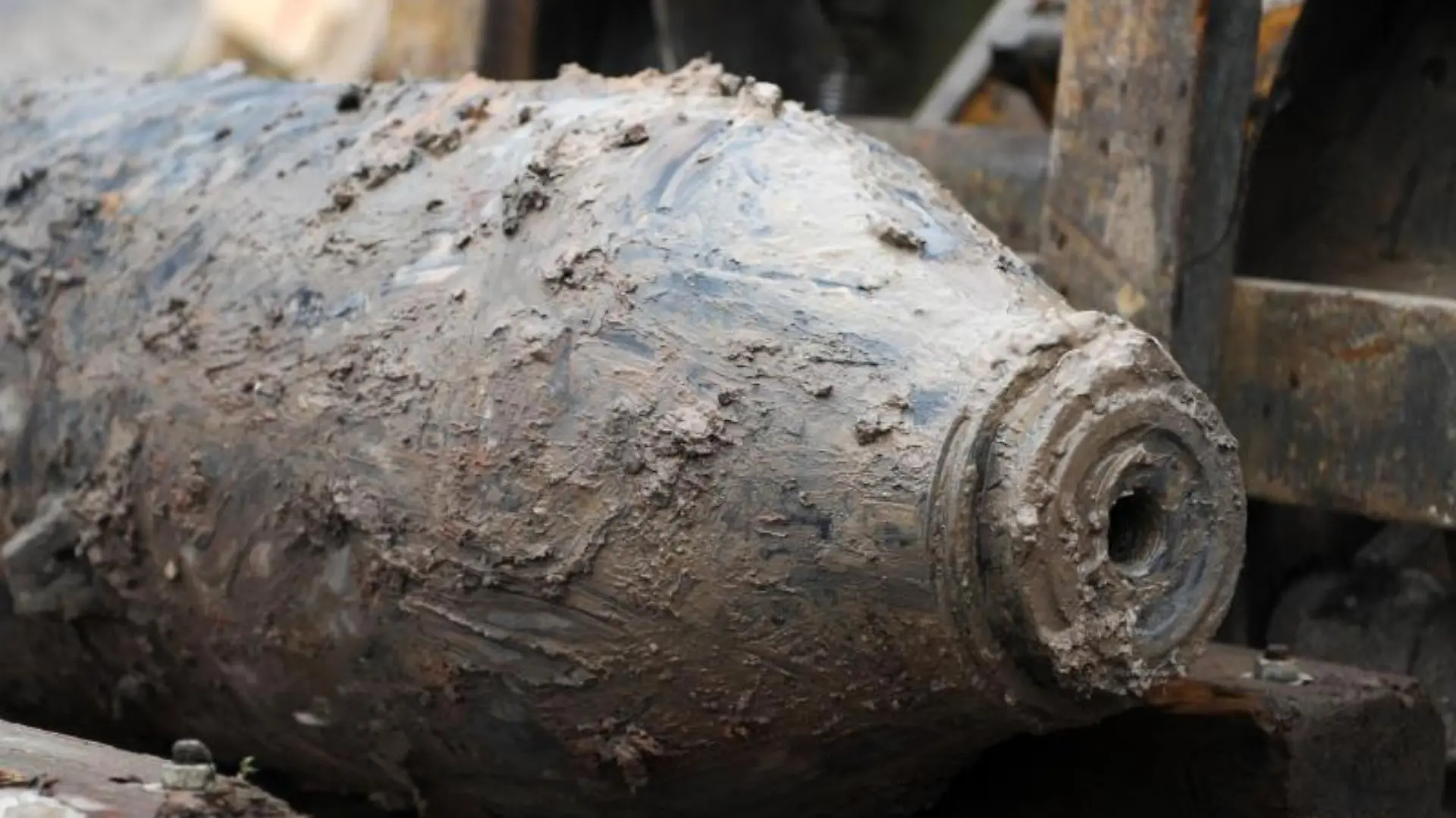 Eine entschärfte Fliegerbombe aus dem Zweiten Weltkrieg