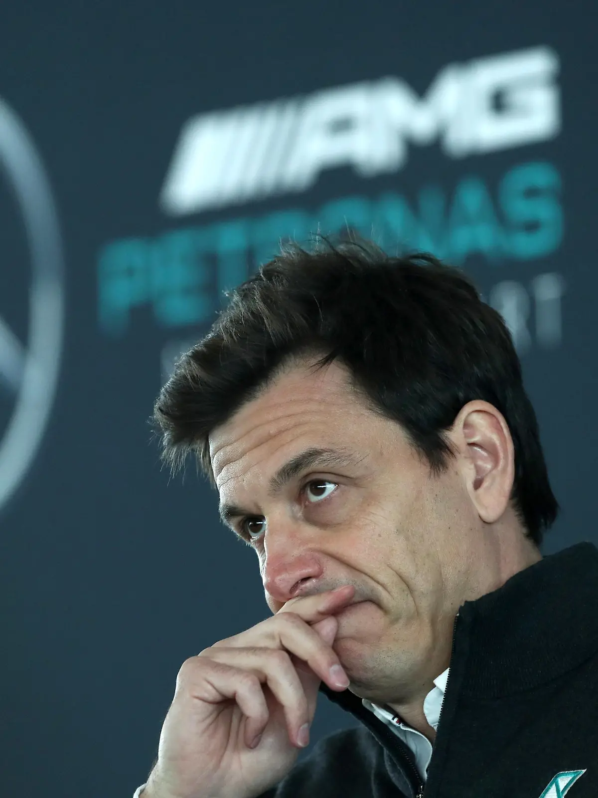 Toto Wolff mit Sorgenfalten