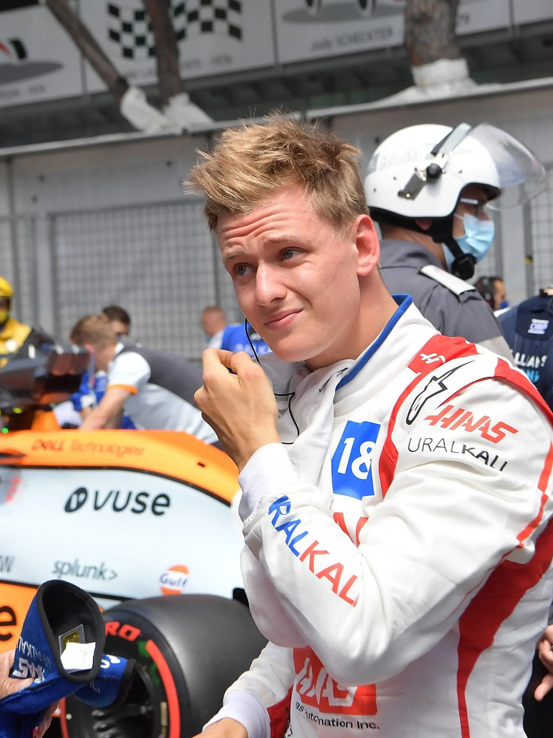 Mick Schumacher glaubt an seine Chance in Baku.