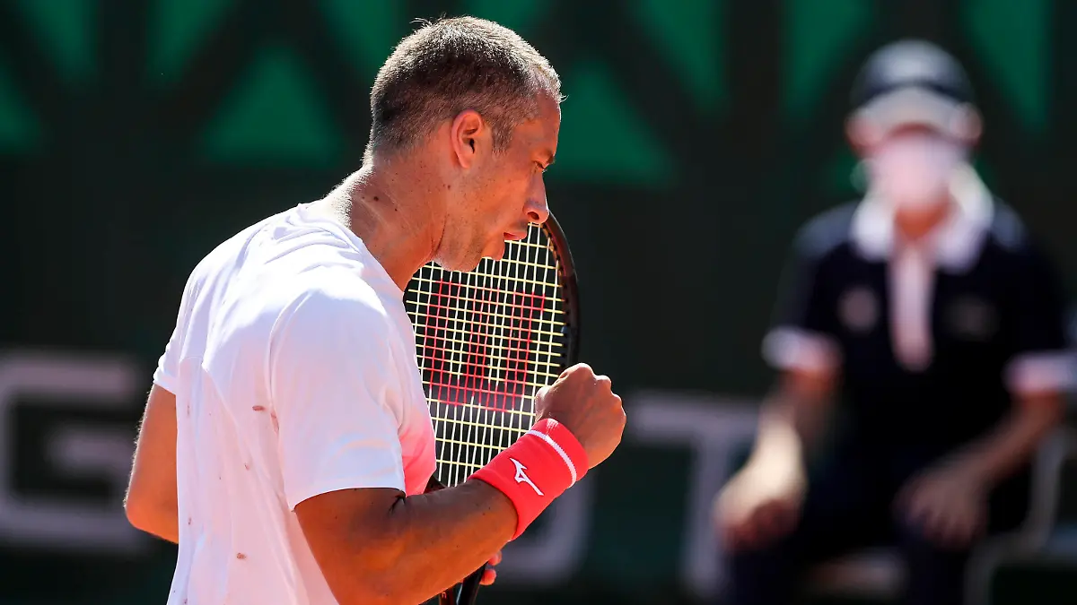 TENNIS - French Open 2021 PARIS,FRANCE,01.June.21 - TENNIS - ATP, Tennis Herren World Tour, French Open, Roland Garros, Grand Slam. Image shows the rejoicing of Philipp Kohlschreiber GER. PUBLICATIONxNOTxINxAUTxSUIxSWE GEPAxpictures/xPatrickxSteiner