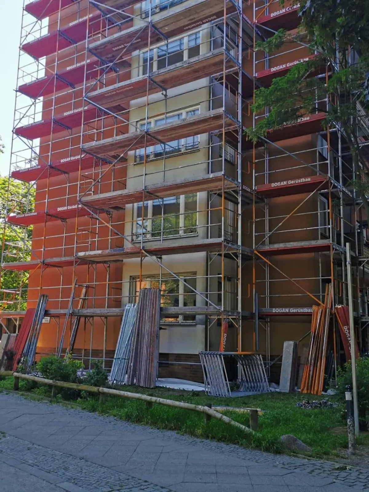 In diesem Mehrfamilienhaus in der Südekumzeile passierte das Unglück.