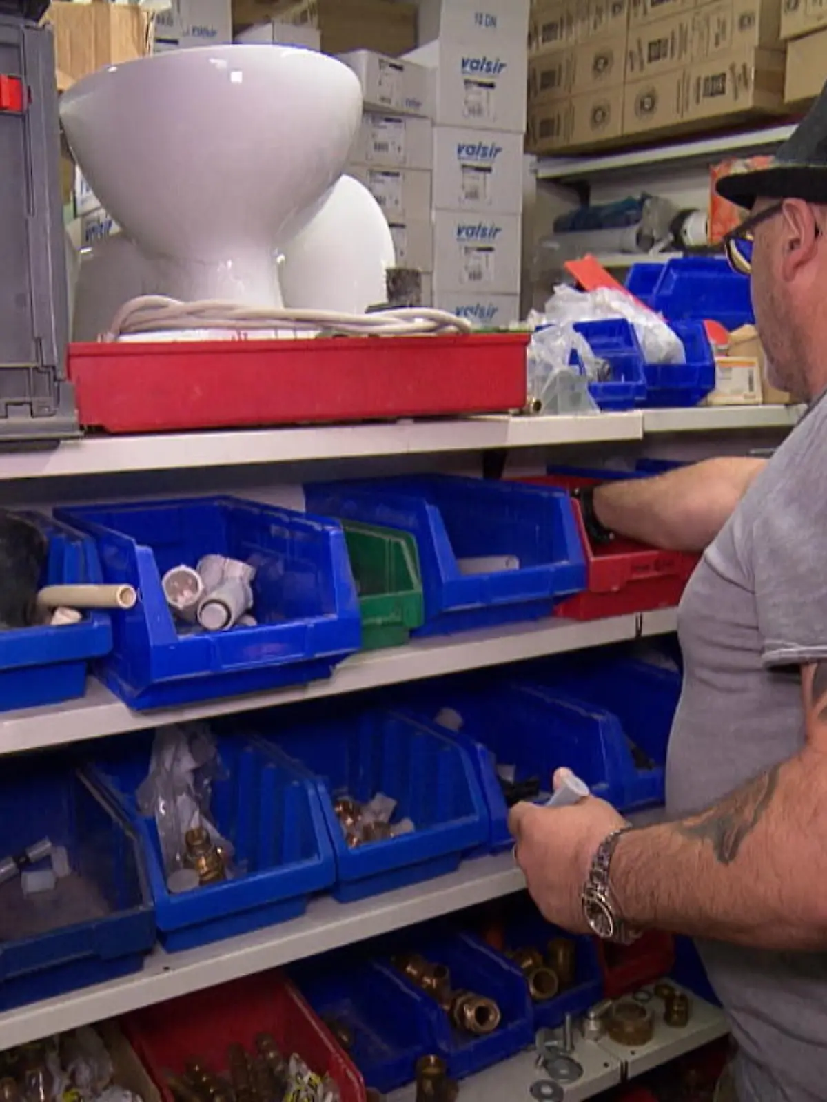 Bild zu: "Handwerk fehlen Materialien"