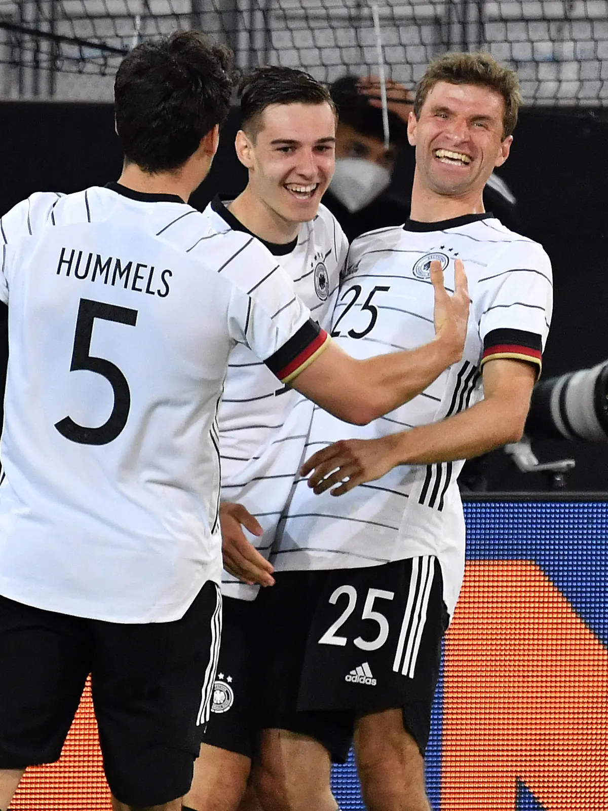 Mats Hummels, Florian Neuhaus, Thomas Müller